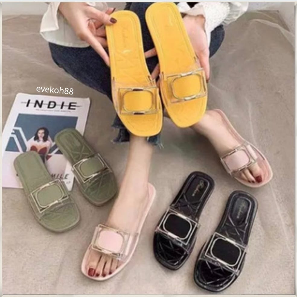 Woman Sandal Slides Square Buckle Summer Daily Fashion Transparent Latest design 2021