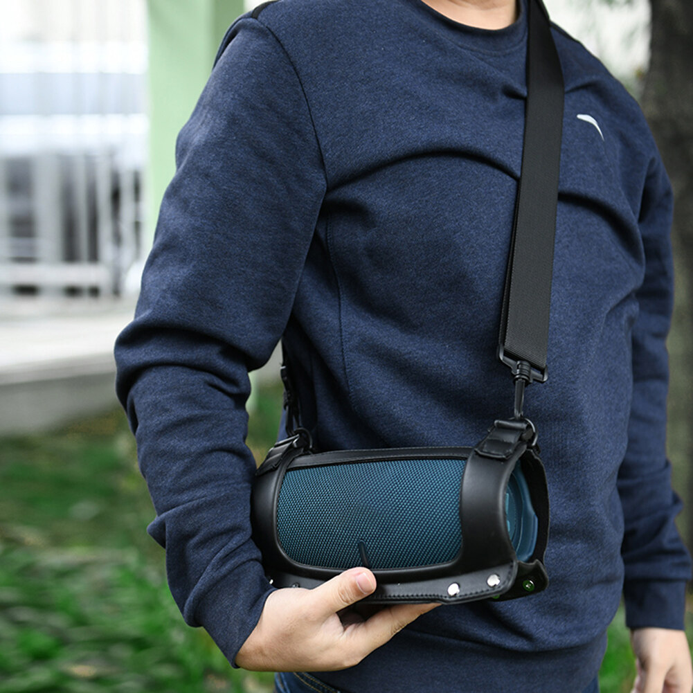 Portable Protective Cover Adjustable Shoulder Strap Waterproof Wireless Speaker Carrying Protective Case for JBL Charge 5